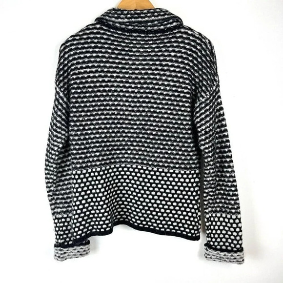 Chiaramente Black & White Textured Cardigan Sz M Made in Italy Acrylic Wool - Picture 5 of 11